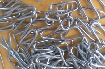 Galvanized Barbed Shank Fence Staples